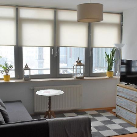 Apartament Ken49 Apartamento Varsovia Exterior foto